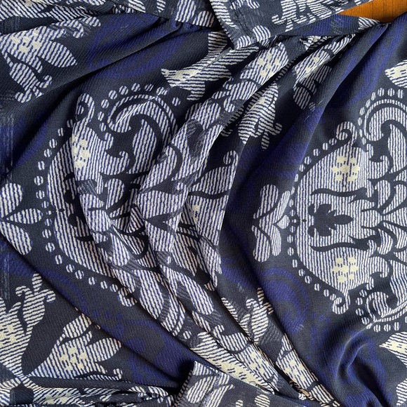 I.N.C. International Concept woman’s long sleeve blouse - Picture 11 of 11